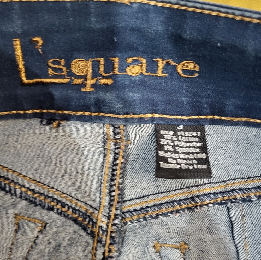 *3/$30 Sale* L'square Junior Flare Jeans Booty Pop! Dark Wash - Picture 5 of 6